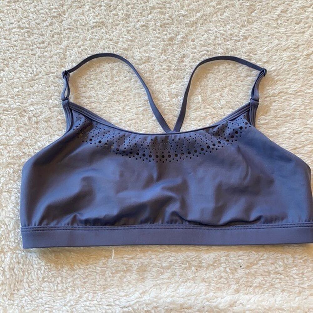 Victoria Secret Sports Bra Womens Large Purple‎ Strappy Lounge Wireless